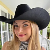 Caroline Mills